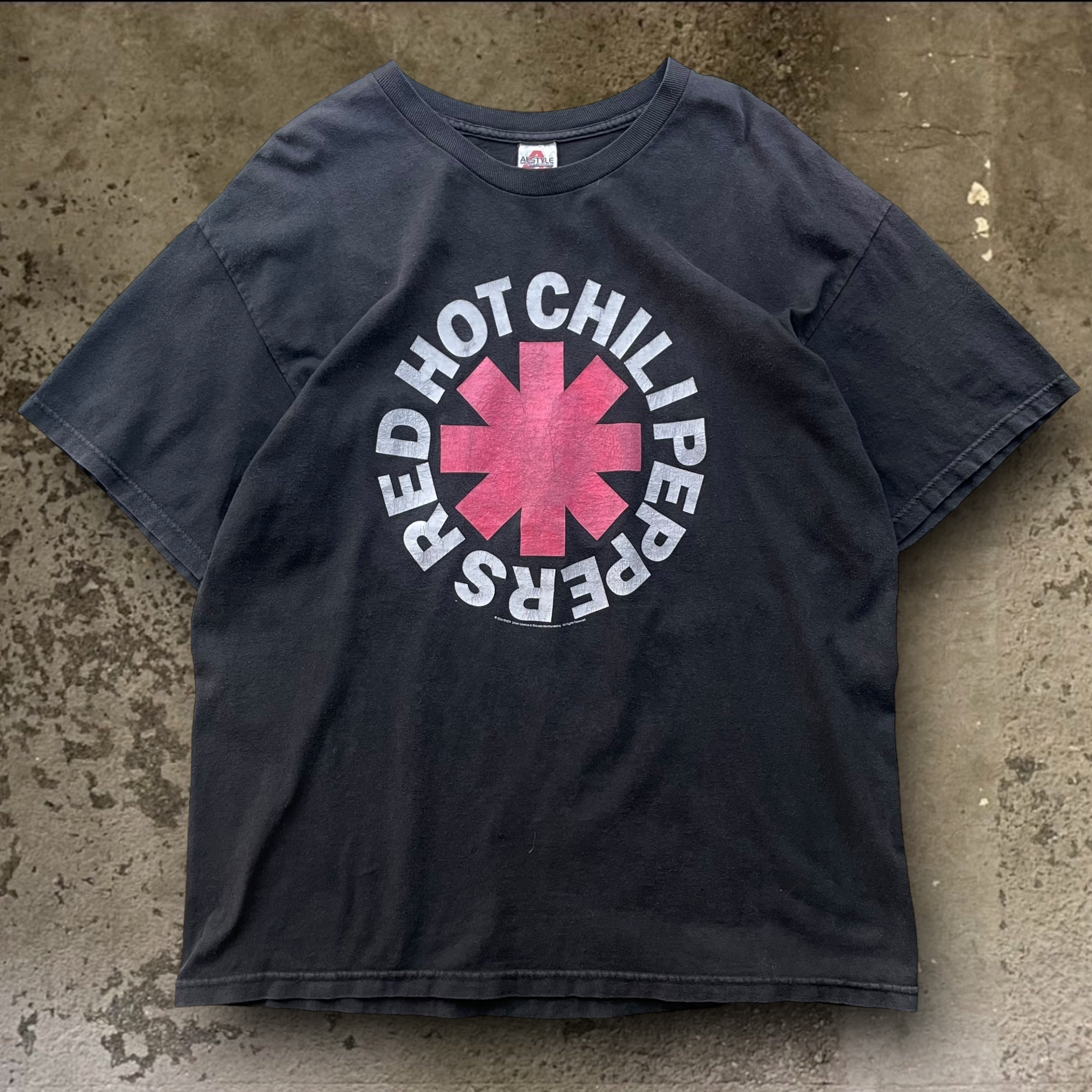 古着Tシャツ】音楽 Y2K Red Hot Chili Peppers｜ヴィンテージ（古着