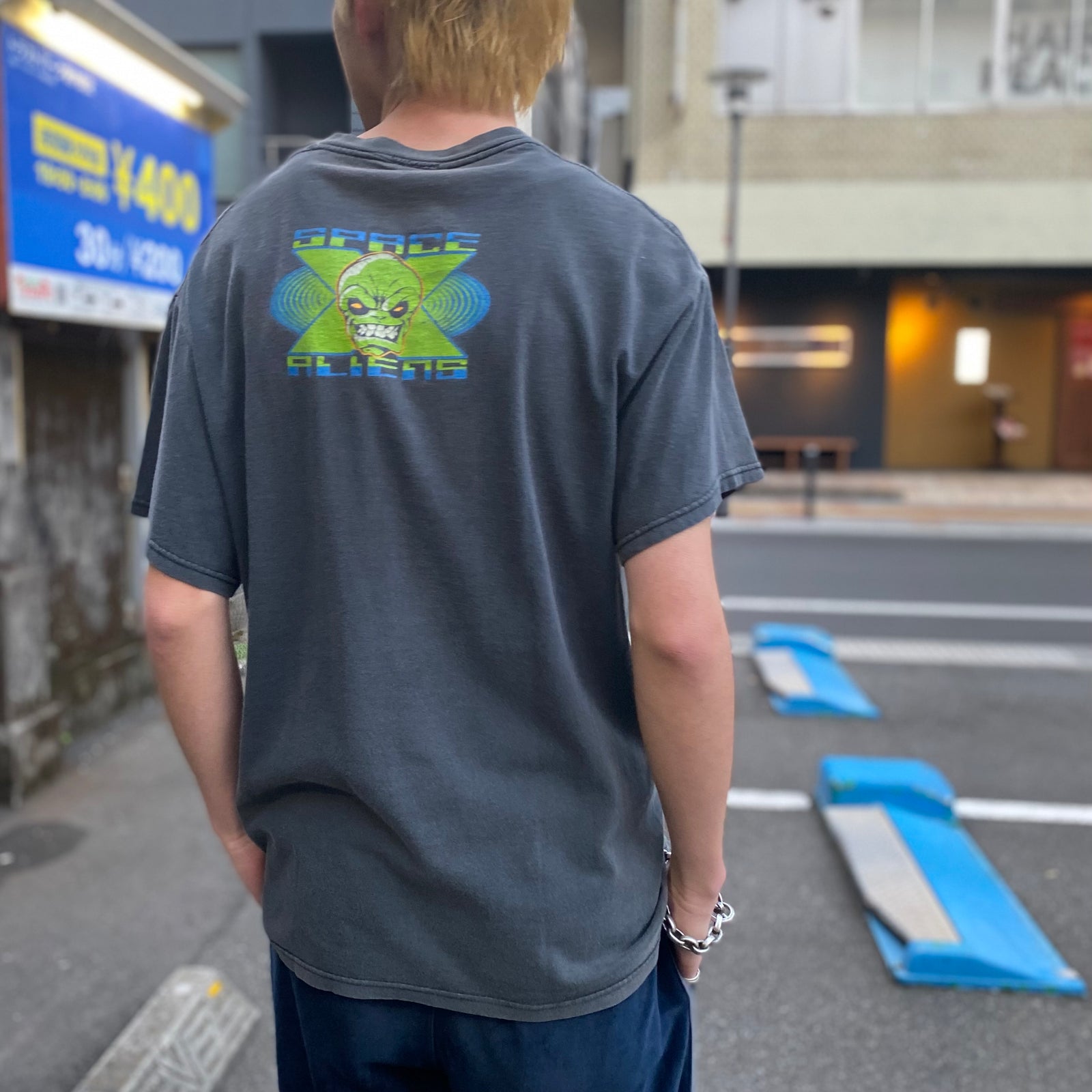 古着Tシャツ】グッドレギュラー Men in Blackパロディ Alien in Black