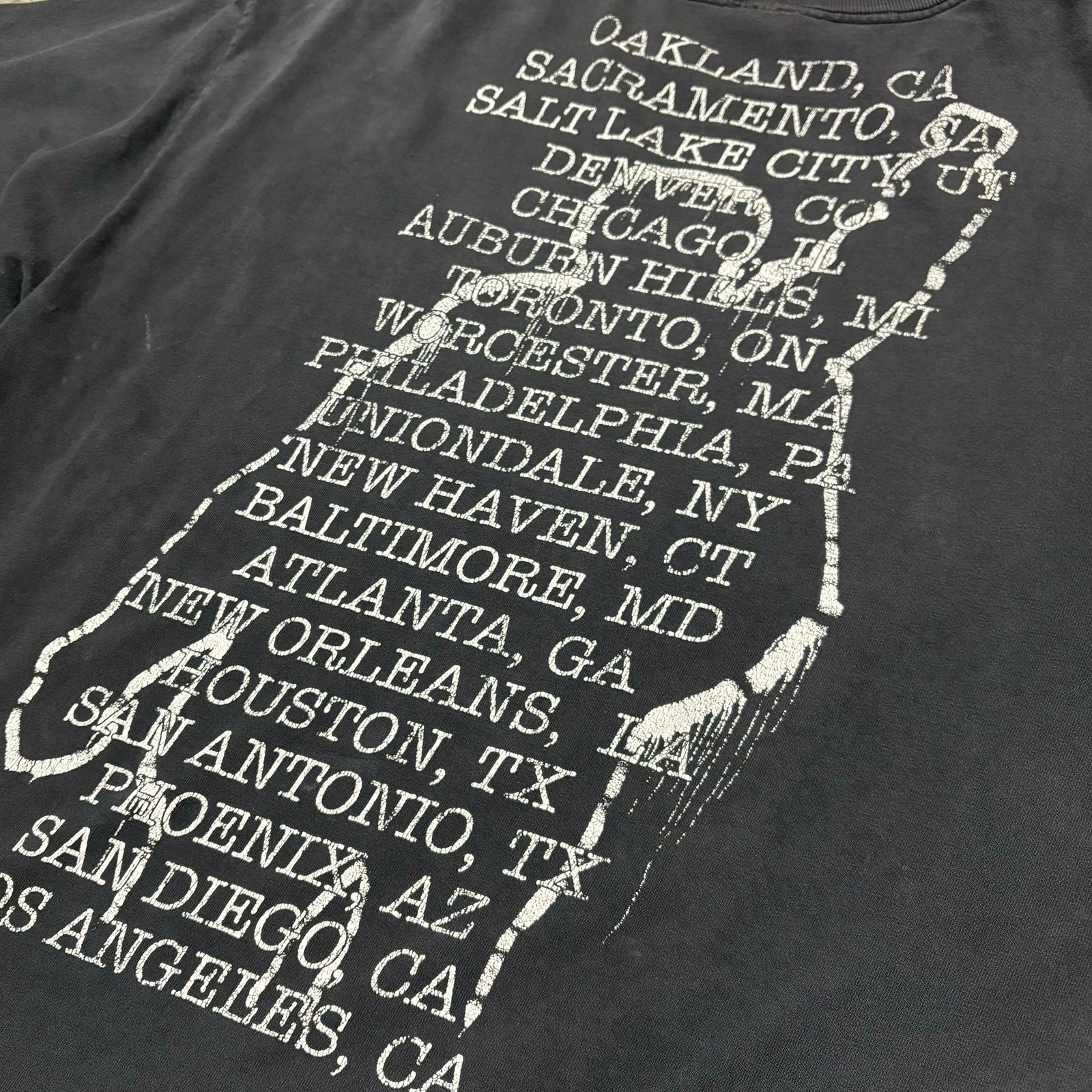 2C719DB2-4D4A-4A35-90DF-