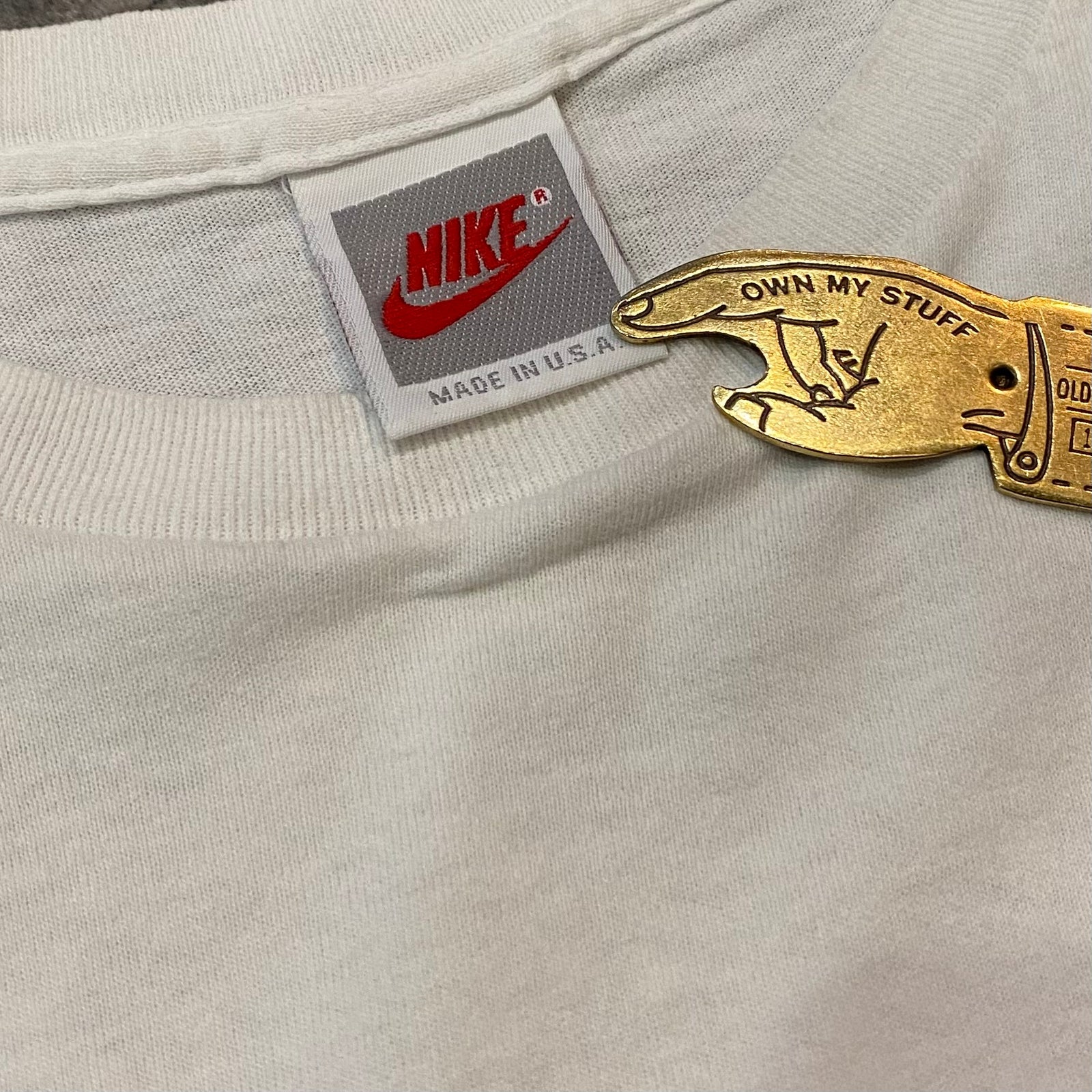 古着Tシャツ】企業 90's NIKE アート風デザイン｜ヴィンテージ