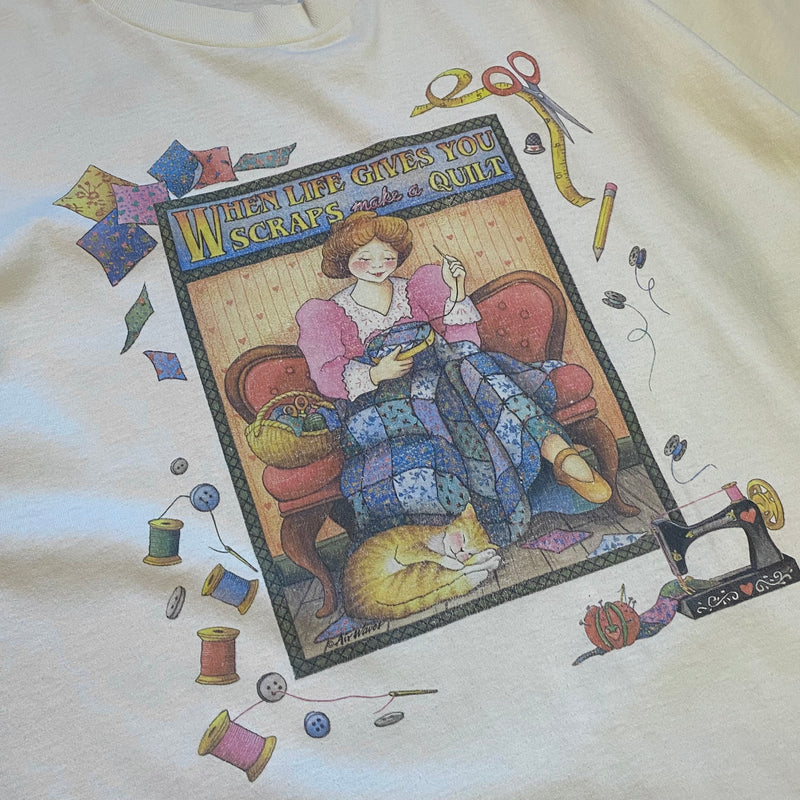 【古着Tシャツ】グッドレギュラー 90s "WHEN LIFE GIVES YOU SCARPS make a QUiLT"