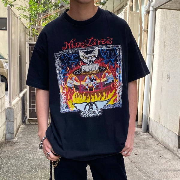 4CB636F2-E9DE-4A44-B601-