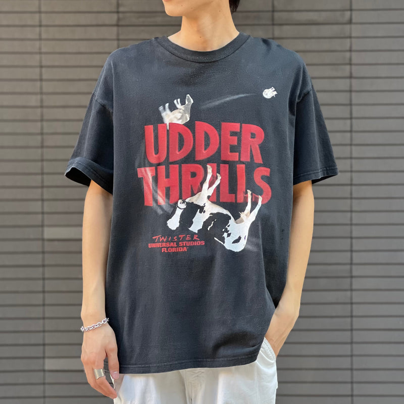 【古着Tシャツ】グッドレギュラー　90s UNIVERSAL STUDIOS TWISTER attraction