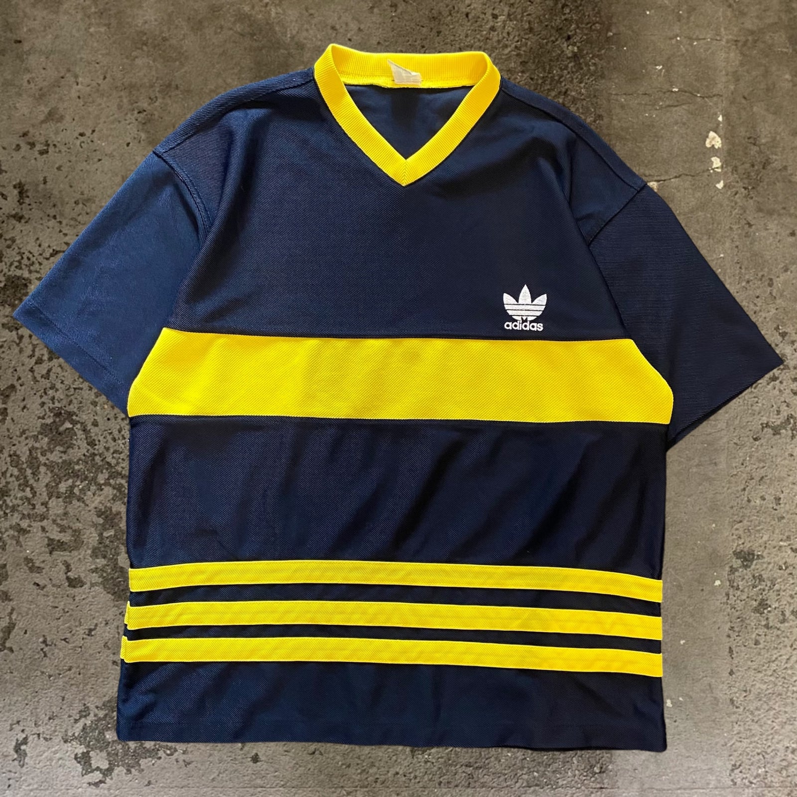 adidas ストライプ ボーダー　長袖シャツ レア　90s デサント製 adidas ストライプ ボーダー 長袖シャツ レア 90s デサント製