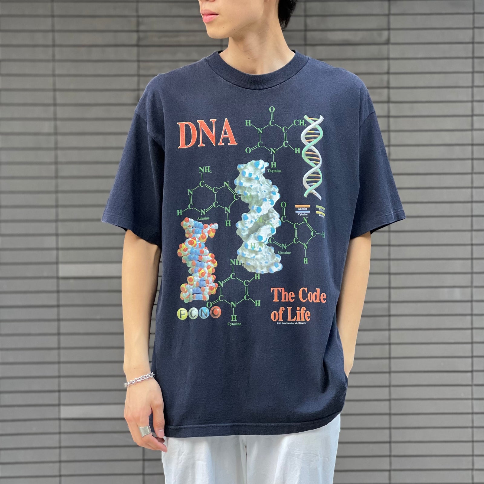 90s Cotton Expressions USA製 DNA Tシャツ art 古着 90s【Cotton Expressions】