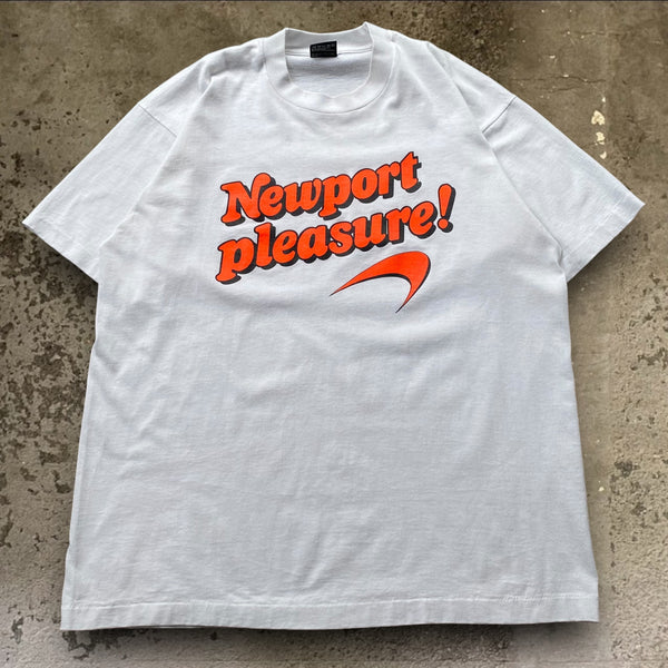 【古着Tシャツ】企業 90's  Newport