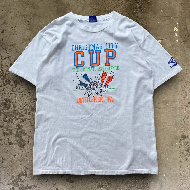 【古着Tシャツ】企業 90's UMBRO "CHRISTMAS CITY CUP"