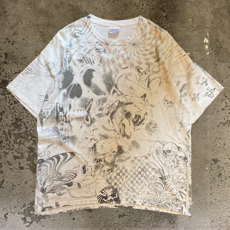 古着 90〜00s【Hanes】アートデザインTシャツ