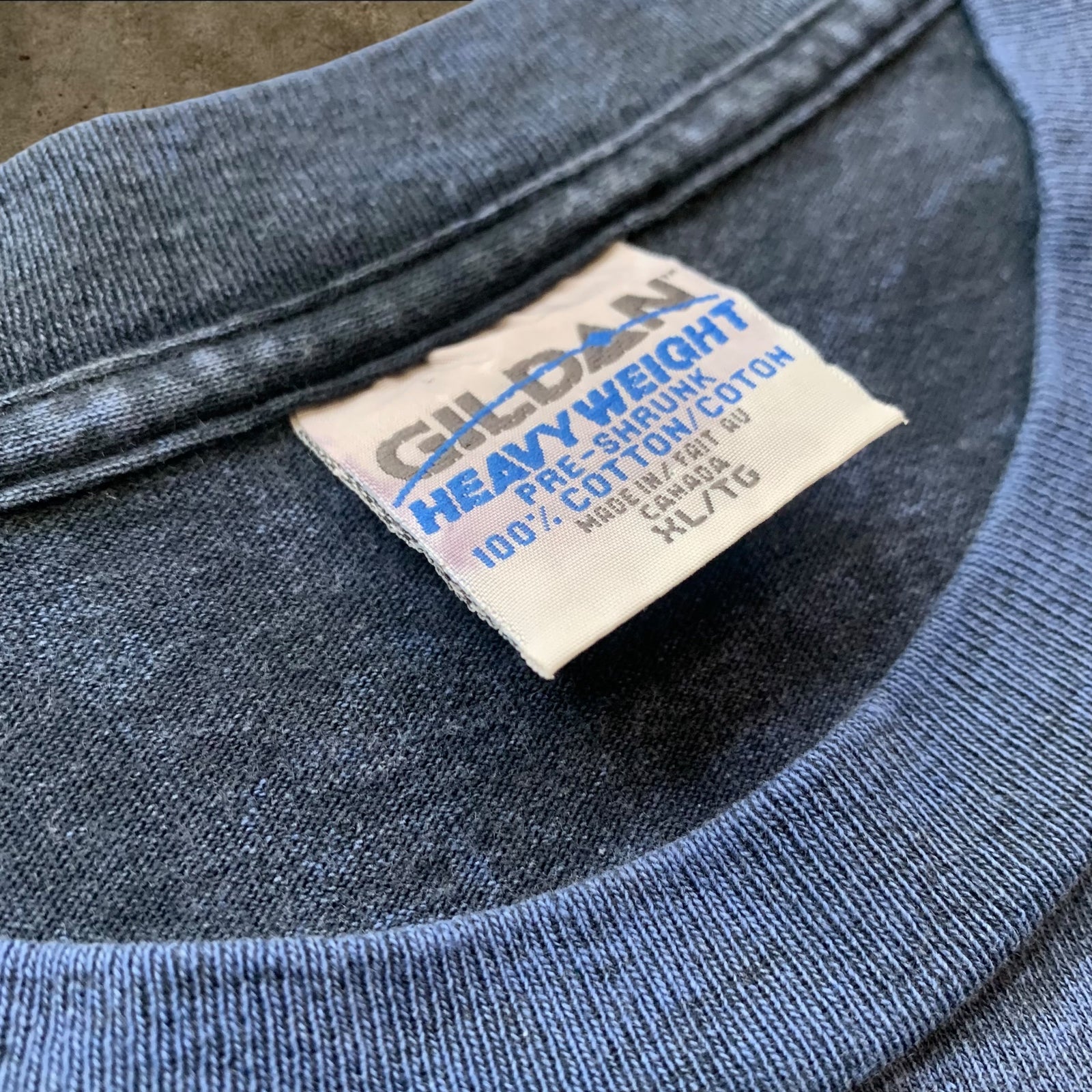 古着Tシャツ】アート 90's GILDAN 