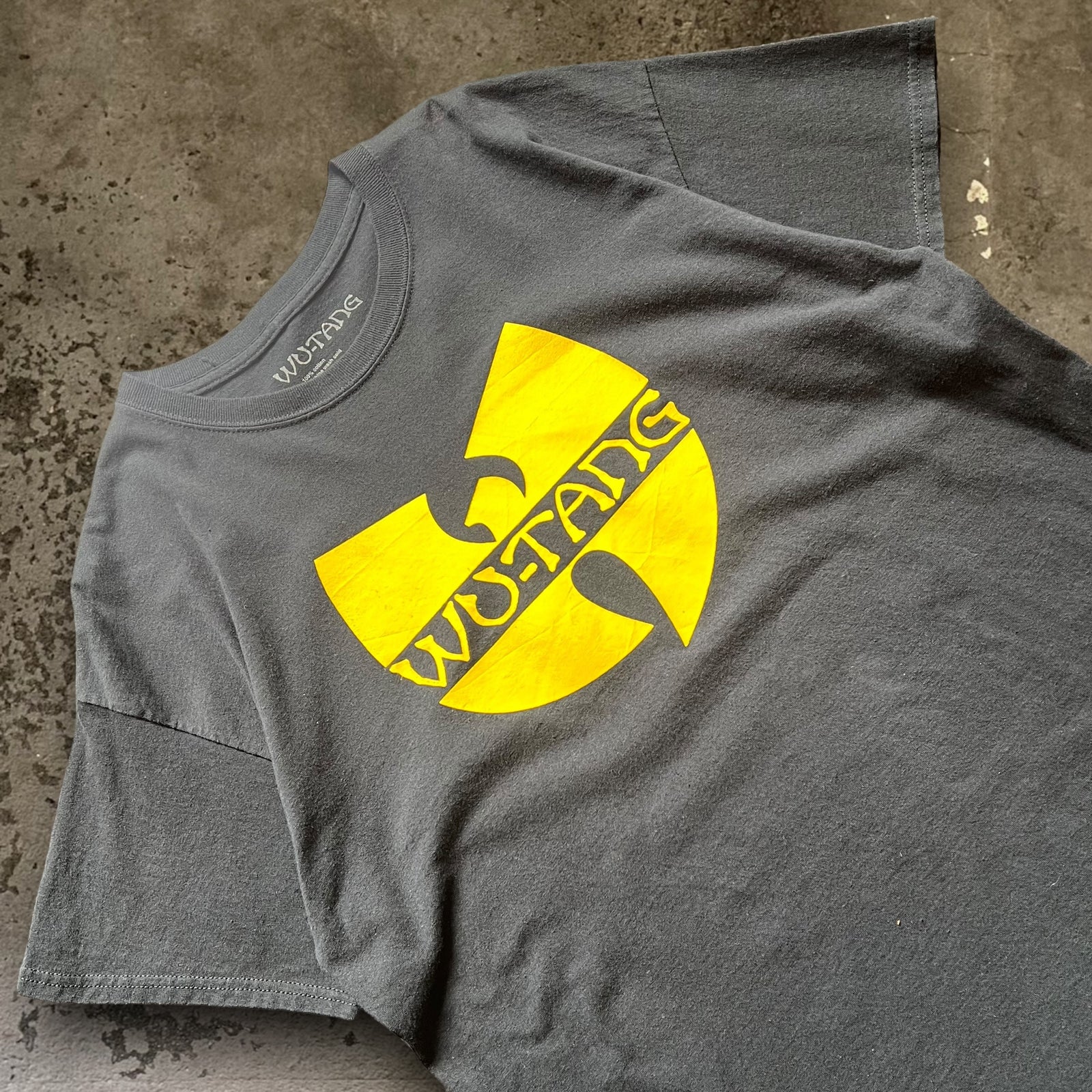 古着Tシャツ】音楽 2020s Wu-Tang Clan ロゴデザインTシャツ