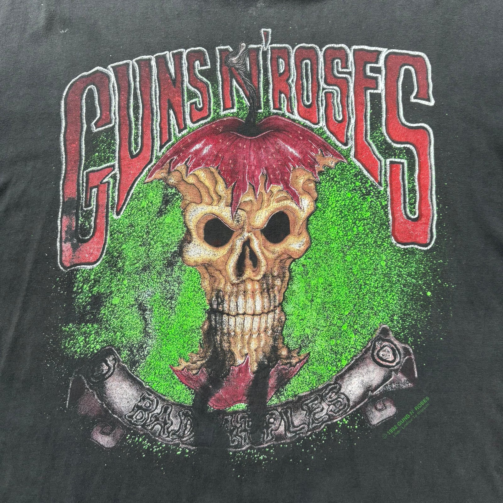 【Taka着用】Guns N' Roses ‐ BAD APPLES【本物】 Taka着用】Guns N' Roses ‐ BAD APPLES【本物】