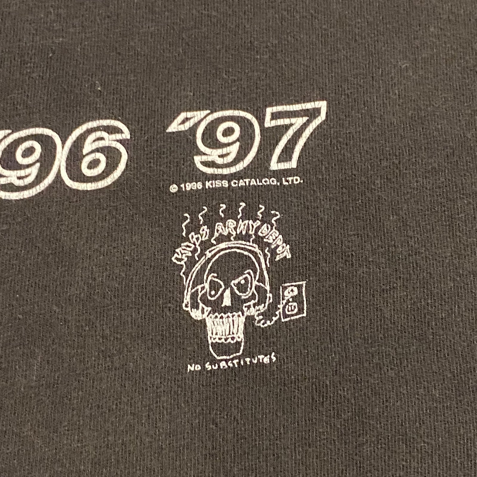 F08037E5-BB0A-464B-9250- 