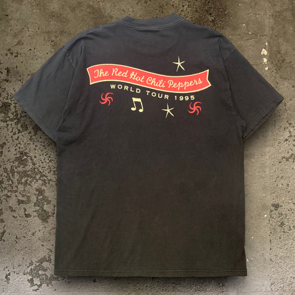 【古着Tシャツ】音楽 90s RED HOT CHILI PEPPERS "one hot minute"